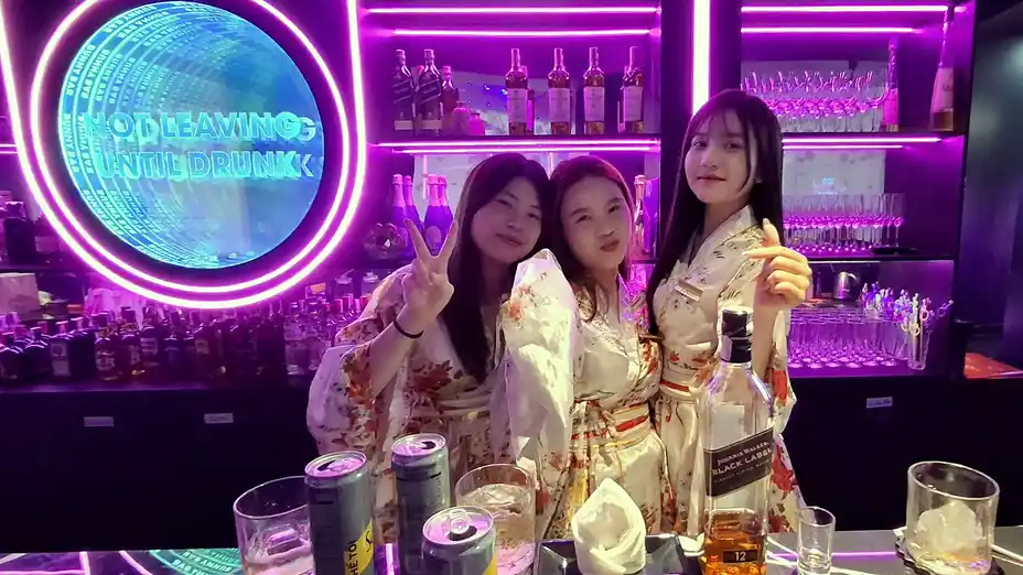 峴港 Bunny Bar 封面圖片