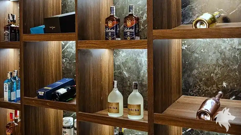 各式烈酒酒瓶