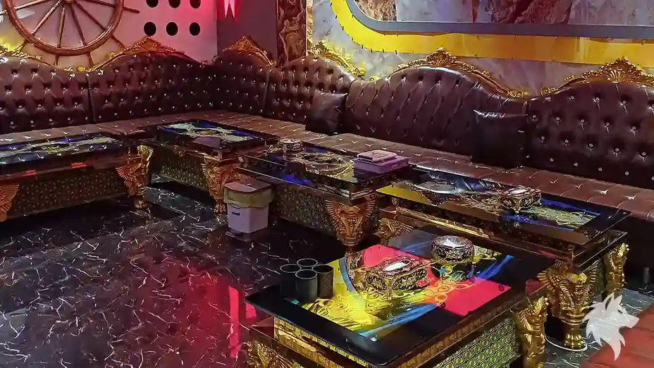 金色裝飾的高級包廂